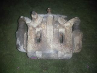 Запчасть суппорт передний правый NISSAN Cedric