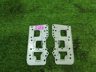 Запчасть крепления магнитолы передняя TOYOTA Corsa