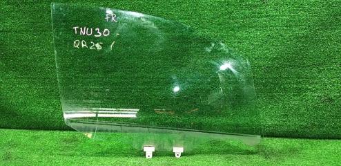 Стекло двери переднее правое NISSAN Presage