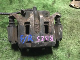 Запчасть суппорт передний правый NISSAN Cedric