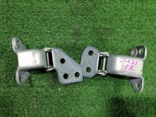 Запчасть петли двери передние правые TOYOTA Estima Lucida