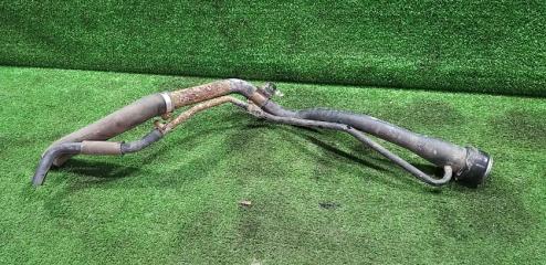 Горловина бака задняя TOYOTA Bb контрактная Горловина бака задняя TOYOTA Bb