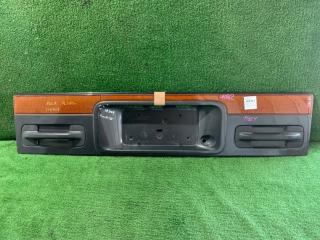 Стоп-вставка задняя MAZDA Bongo Friendee