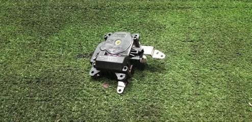 Сервопривод заслонки печки передний TOYOTA Gaia 1998