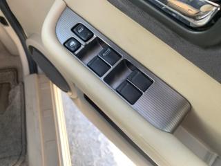Пульт стеклоподъемника передний правый NISSAN X-Trail 2003