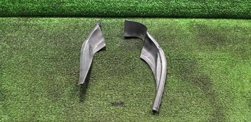 Уголок жабо TOYOTA Spade 2012