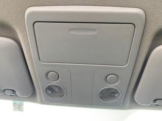 Запчасть светильник салона передний SUZUKI Escudo 2007