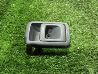 Фото запчасти ручка двери внутренняя TOYOTA Hilux Surf контрактная запчасть Запчасть ручка двери внутренняя TOYOTA Hilux Surf