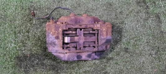 Запчасть суппорт передний правый TOYOTA Hilux Surf 1996