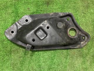 Крепление стабилизатора переднее правое Vista 1996 SV40 4SFE