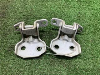 Петли двери передние левые SUBARU Forester 2007