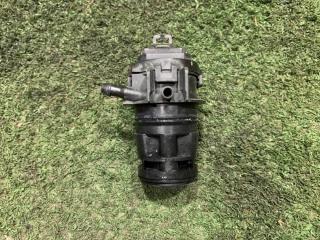 Запчасть моторчик стеклоомывателя задний TOYOTA Wish 2005