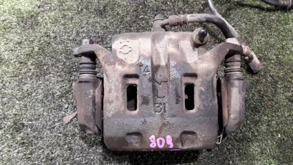 Запчасть суппорт передний левый NISSAN Cedric 2000