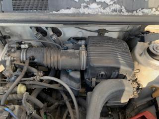 Корпус воздушного фильтра TOYOTA Raum 1997