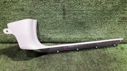 Накладка на порог передняя правая SUBARU Forester 2004