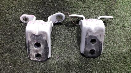 Запчасть петли двери передние левые NISSAN Tiida Latio 2007