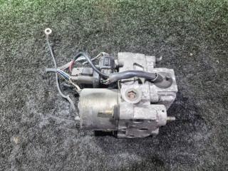 Блок abs NISSAN Gloria 1995