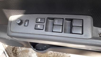 Пульт стеклоподъемника передний правый NISSAN X-Trail 2008