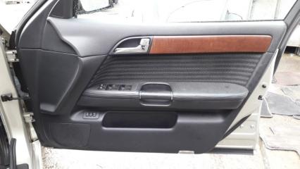 Обшивка двери передняя правая NISSAN Fuga 2005