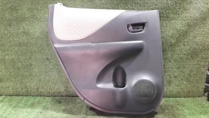 Обшивка двери задняя левая TOYOTA Ractis 2006