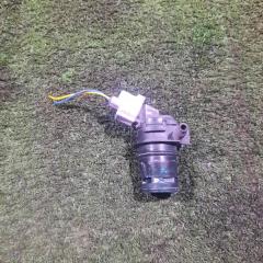 Запчасть моторчик стеклоомывателя задний TOYOTA Vitz 2012