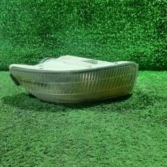 Фара противотуманная передняя правая TOYOTA Mark II Wagon Qualis