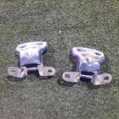 Петли двери передние правые SUBARU Impreza 2012