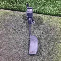 Педаль газа TOYOTA Blade 2008