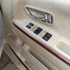 Пульт стеклоподъемника передний правый NISSAN Elgrand 2005