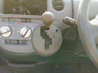 Селектор АКПП TOYOTA Sienta 2004