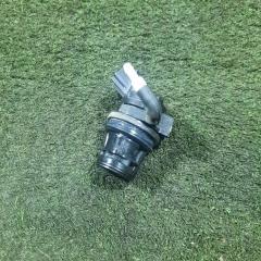 Запчасть моторчик стеклоомывателя задний TOYOTA Ractis 2006