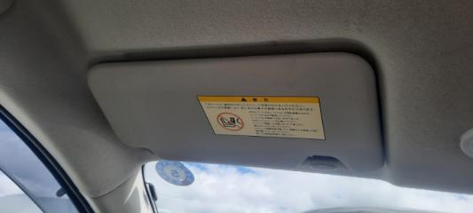 Запчасть козырек солнцезащитный передний левый NISSAN Latio 2012