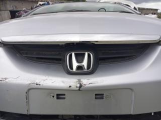 Решетка радиатора HONDA Fit Aria 2003
