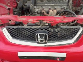 Решетка радиатора HONDA Accord 2002
