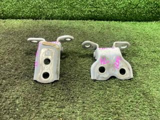 Петли двери передние левые TOYOTA Wish 2003