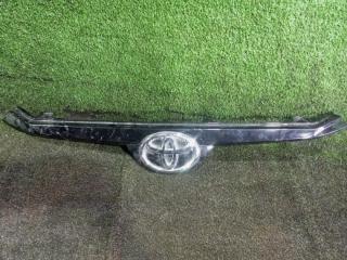 Запчасть решетка радиатора передняя TOYOTA Raize
