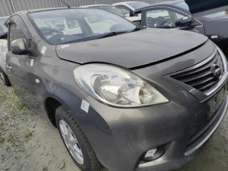 Запчасть стекло лобовое переднее NISSAN Latio 2012