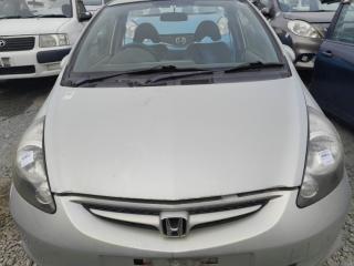 Стекло лобовое переднее HONDA Fit 2007
