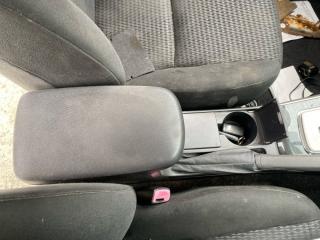 Бардачок между сиденьями TOYOTA Corolla Fielder 2007
