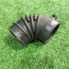 Запчасть патрубок воздушного фильтра SUZUKI Swift 2005