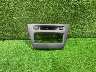 Фото запчасти консоль магнитофона передний TOYOTA Nadia 2001 контрактная запчасть Запчасть консоль магнитофона передний TOYOTA Nadia 2001