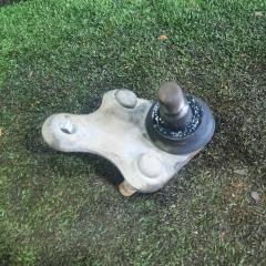 Запчасть шаровая опора передняя правая TOYOTA Alphard