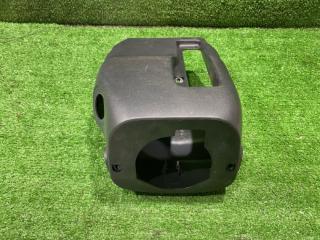 Запчасть кожух рулевой колонки TOYOTA Ractis 2011