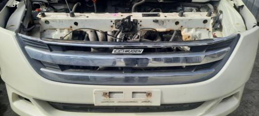 Решетка радиатора HONDA Stepwgn 2005