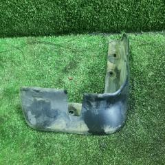 Запчасть брызговик передний правый HONDA Freed 2009