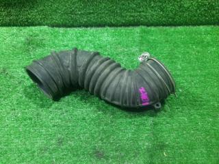 Запчасть патрубок воздушного фильтра TOYOTA Wish 2003