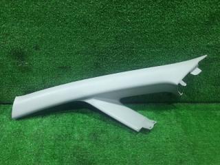 Запчасть накладка на стойку передняя левая TOYOTA Ractis 2006