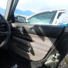 Обшивка двери передняя правая SUBARU Forester 2003