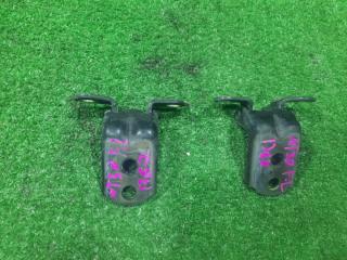 Петли двери передние левые NISSAN X-Trail 2003