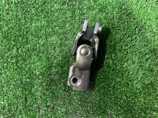 Запчасть рулевой карданчик нижний HONDA Accord 2002